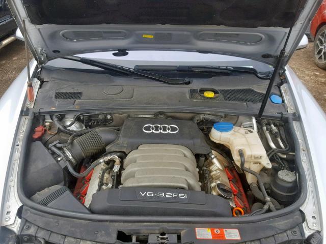 WAUDH74F16N107701 - 2006 AUDI A6 3.2 QUA SILVER photo 7