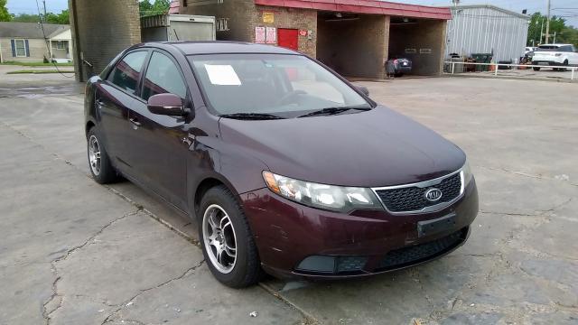 KNAFU4A20B5358577 - 2011 KIA FORTE EX MAROON photo 1