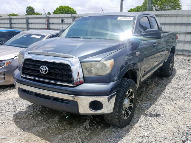 5TFBV54137X019685 - 2007 TOYOTA TUNDRA DOU GRAY photo 2