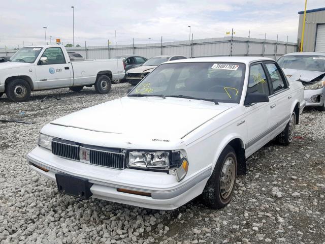 1G3AG55M0R6418402 - 1994 OLDSMOBILE CUTLASS CI თეთრი ფოტო 2
