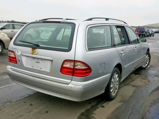 WDBJH65J71B286662 - 2001 MERCEDES-BENZ E 320 SILVER photo 4