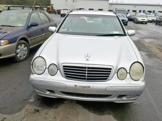 WDBJH65J71B286662 - 2001 MERCEDES-BENZ E 320 SILVER photo 7