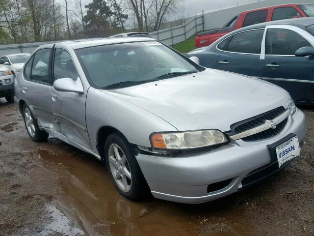 1N4DL01A7YC242848 - 2000 NISSAN ALTIMA XE SILVER photo 1