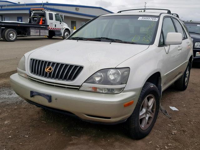 JT6HF10U9X0090342 - 1999 LEXUS RX 300 WHITE photo 2