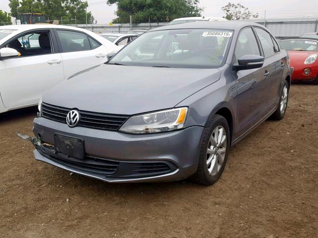 3VWDZ7AJXBM389220 - 2011 VOLKSWAGEN JETTA SE GRAY photo 2