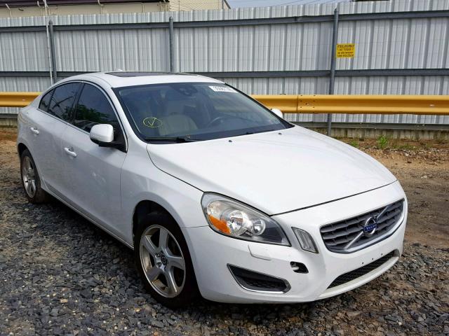 YV1622FSXC2034250 - 2012 VOLVO S60 T5 WHITE photo 1