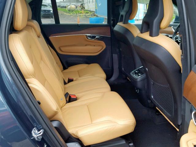 YV4A22PL7J1360028 - 2018 VOLVO XC90 T6 BLUE photo 6