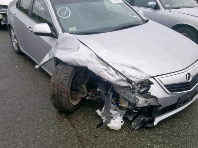 JH4CU2F64CC003249 - 2012 ACURA TSX TECH SILVER photo 9