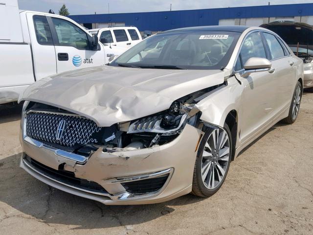 3LN6L5E9XHR615278 - 2017 LINCOLN MKZ RESERV BEIGE photo 2