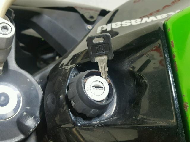 JKAEXEE14GDA21787 - 2016 KAWASAKI EX650 E GREEN photo 15