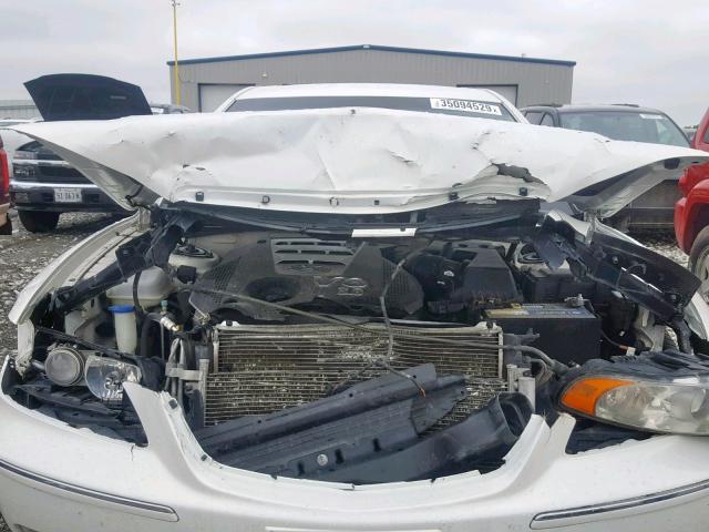 KMHFC46FX8A305866 - 2008 HYUNDAI AZERA SE WHITE photo 7