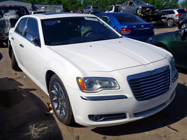 2C3CA5CG8BH537329 - 2011 CHRYSLER 300 LIMITE WHITE photo 1