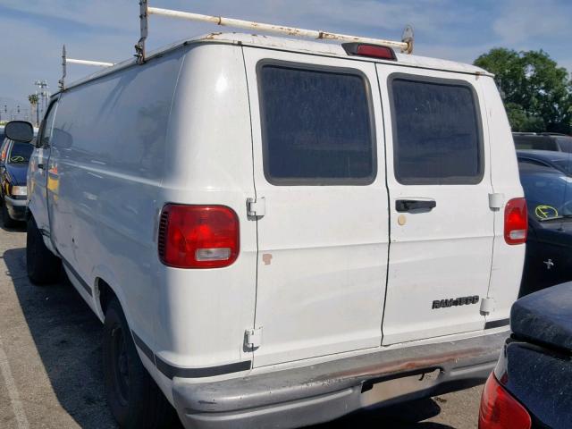 2B7HB11YX2K118761 - 2002 DODGE RAM VAN B1 WHITE photo 3