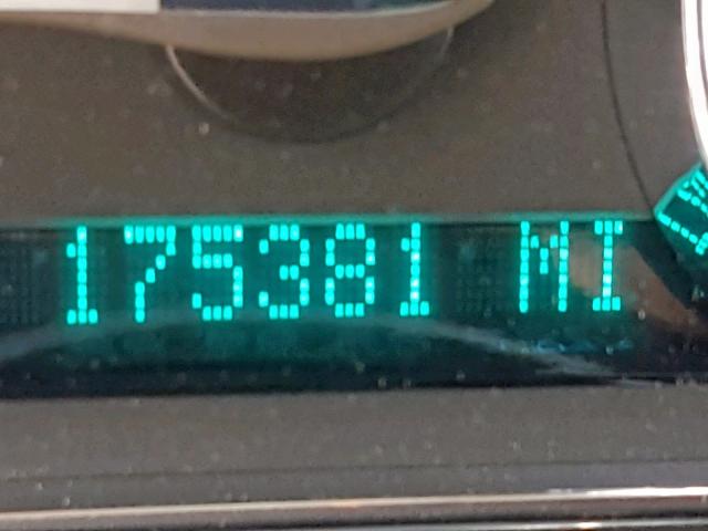 3GNBAADB5AS588258 - 2010 CHEVROLET HHR LS Silber Foto 8