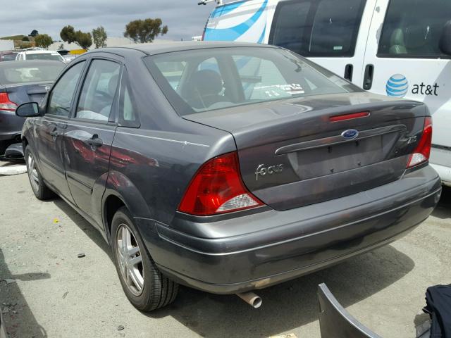 1FAFP38Z34W159338 - 2004 FORD FOCUS ZTS GRAY photo 3