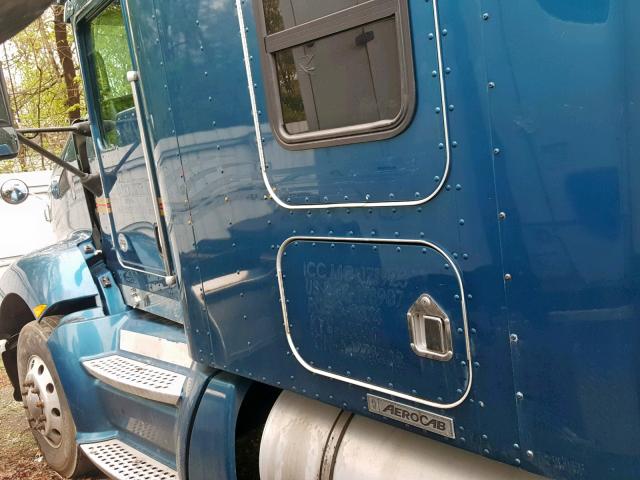 1XKAD48X1AJ273238 - 2010 KENWORTH CONSTRUCTI BLUE photo 9