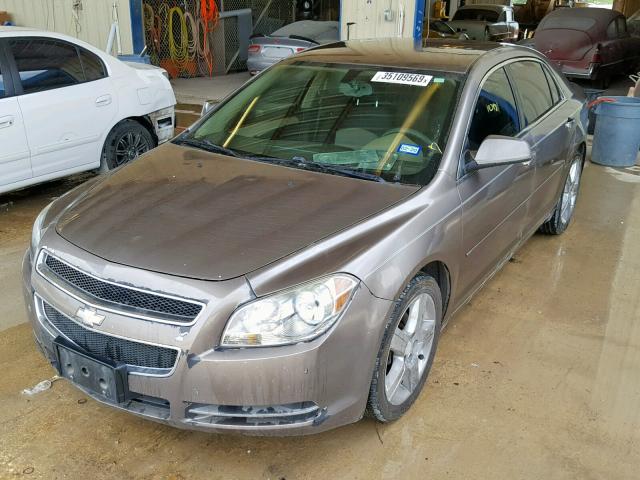 1G1ZC5E03CF206136 - 2012 CHEVROLET MALIBU 1LT SILVER photo 2