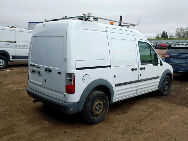 NM0LS7AN4AT020730 - 2010 FORD TRANSIT CO WHITE photo 4