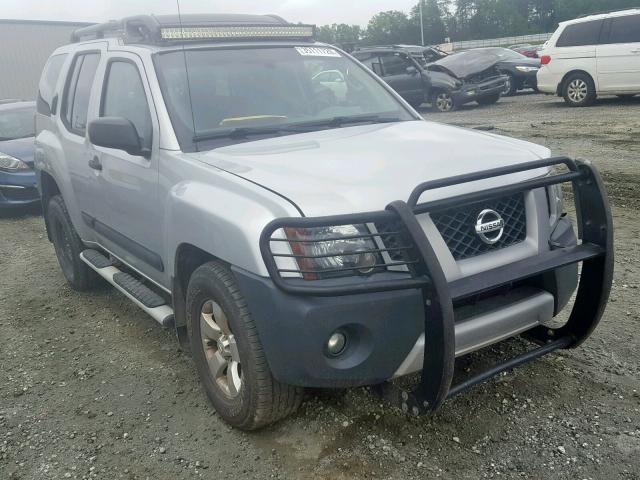 5N1AN0NW6DN813978 - 2013 NISSAN XTERRA X SILVER photo 1