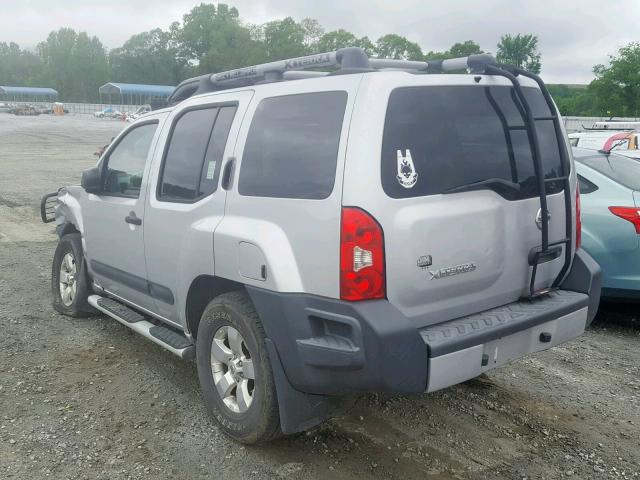 5N1AN0NW6DN813978 - 2013 NISSAN XTERRA X SILVER photo 3