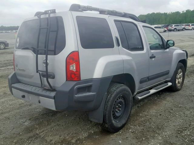 5N1AN0NW6DN813978 - 2013 NISSAN XTERRA X SILVER photo 4