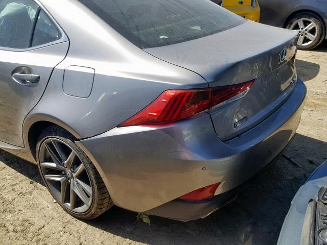 JTHBA1D22J5064311 - 2018 LEXUS IS 300 CHARCOAL photo 7