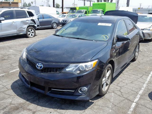 4T1BD1FK5EU125048 - 2014 TOYOTA CAMRY HYBR BLACK photo 2