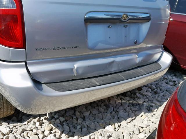 1A4GP45RX6B693059 - 2006 CHRYSLER TOWN & COU SILVER photo 10