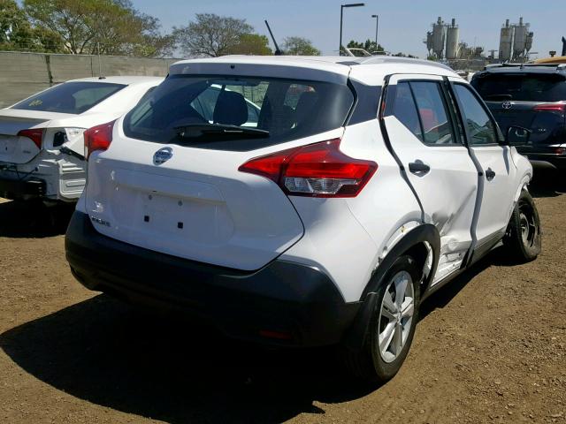 3N1CP5CU0JL546468 - 2018 NISSAN KICKS S WHITE photo 4