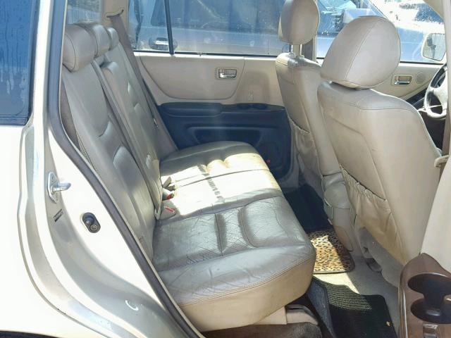 JTEGF21A830102355 - 2003 TOYOTA HIGHLANDER GOLD photo 6