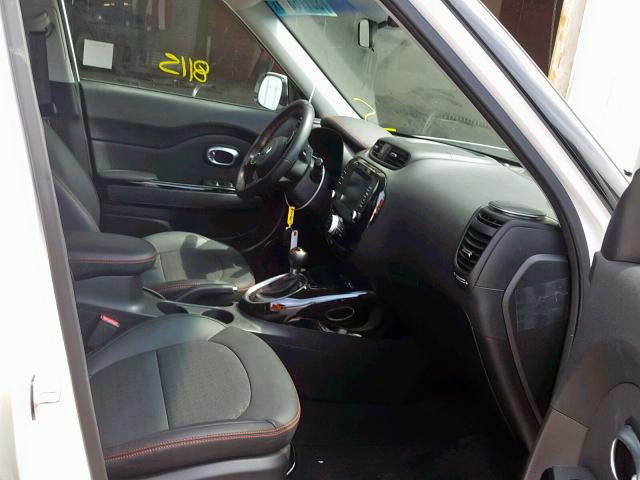 KNDJX3AA2K7688974 - 2019 KIA SOUL ! Ağ foto 5