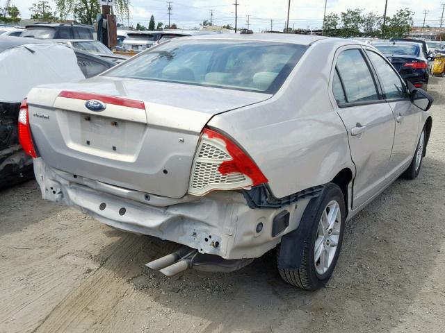 3FAHP0GA3AR134764 - 2010 FORD FUSION S GOLD photo 4