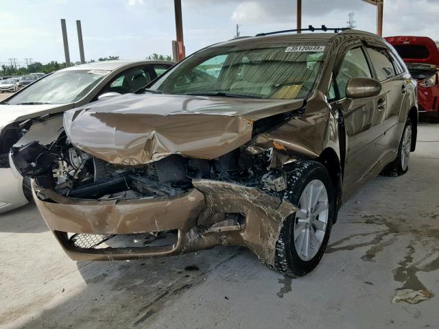 4T3ZA3BB8AU025696 - 2010 TOYOTA VENZA BROWN photo 2