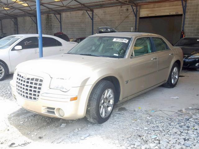 2C3KA63H46H532435 - 2006 CHRYSLER 300C GOLD photo 2