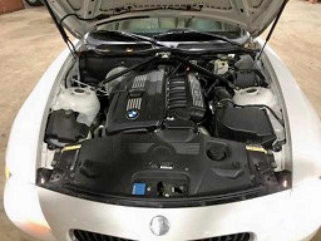 4USBU33588LW73838 - 2008 BMW Z4 3.0 WHITE photo 7