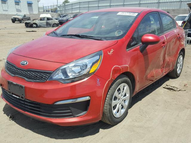 KNADM4A33H6016043 - 2017 KIA RIO LX RED photo 2