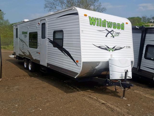 4X4TWDD21BR340474 - 2011 WILD TRAILER WHITE photo 1