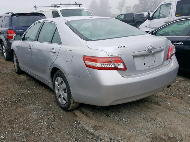 4T1BF3EK6BU132285 - 2011 TOYOTA CAMRY BASE GRAY photo 3