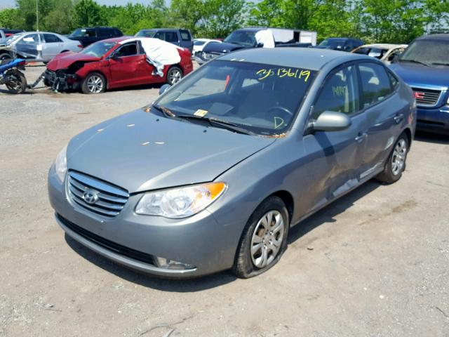 KMHDU4AD8AU151396 - 2010 HYUNDAI ELANTRA BL GRAY photo 2