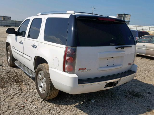 1GKFK63857J154186 - 2007 GMC YUKON DENA WHITE photo 3