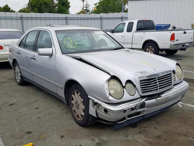 WDBJF55F0VJ032282 - 1997 MERCEDES-BENZ E 320 SILVER photo 1