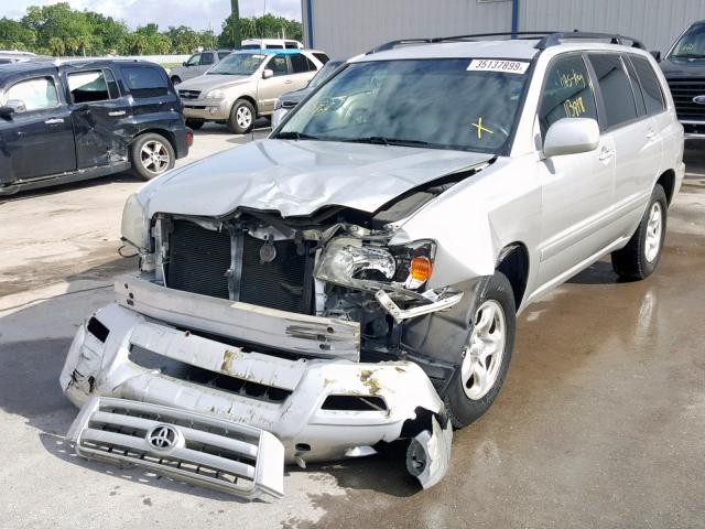 JTEGD21A450121672 - 2005 TOYOTA HIGHLANDER SILVER photo 2