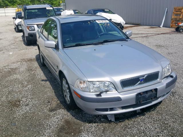 YV1VS29552F801219 - 2002 VOLVO S40 1.9T SILVER photo 1