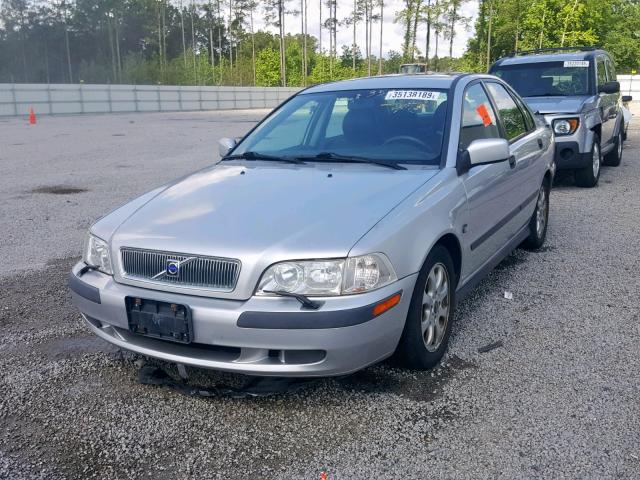 YV1VS29552F801219 - 2002 VOLVO S40 1.9T SILVER photo 2