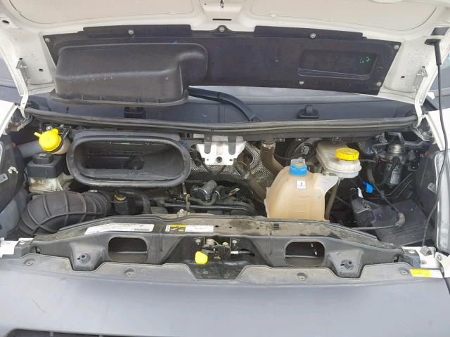 3C6TRVCG7JE113128 - 2018 RAM PROMASTER 白色 照片 7