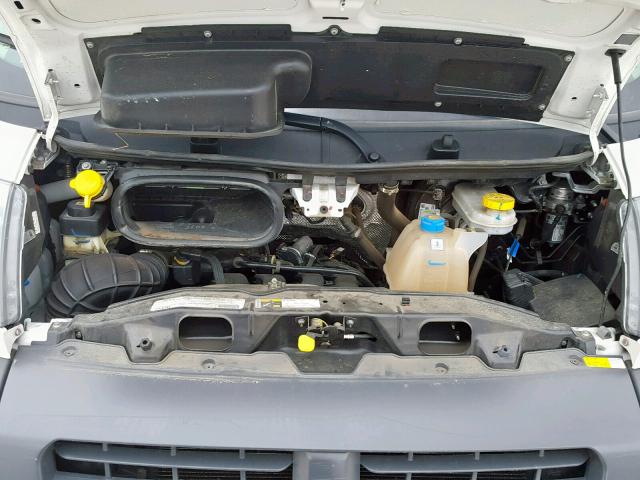 3C6TRVCG8JE113123 - 2018 RAM PROMASTER 白色 照片 7