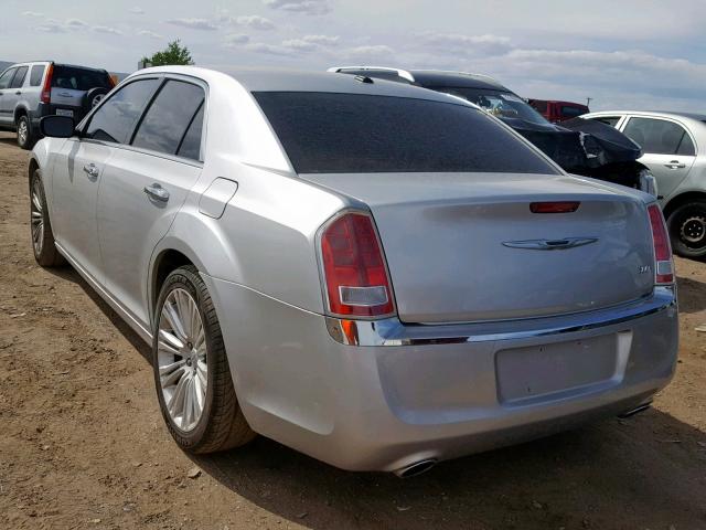 2C3CA5CG9BH614533 - 2011 CHRYSLER 300 LIMITE SILVER photo 3