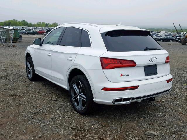 WA1A4AFY6J2245333 - 2018 AUDI SQ5 PREMIU WHITE photo 3