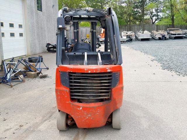 00000H2X392S01576 - 2005 LIND FORKLIFT ORANGE photo 4