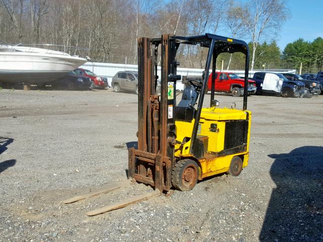 A3EC130338 - 1990 CATE FORKLIFT YELLOW photo 2